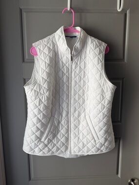 Karen Scott White Quilted Zip-Front Vest